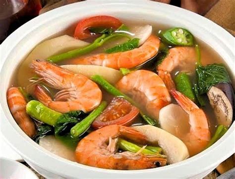  Sinigang na Hipon: Lezzetli ve Şifalı Bir Asur Yemeği Deneyimi!